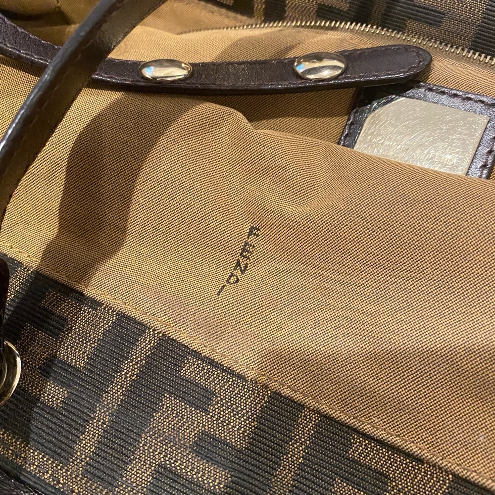 Fendi - Picture 4 of 10